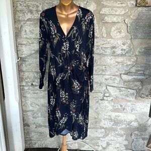 Floral print wrap dress